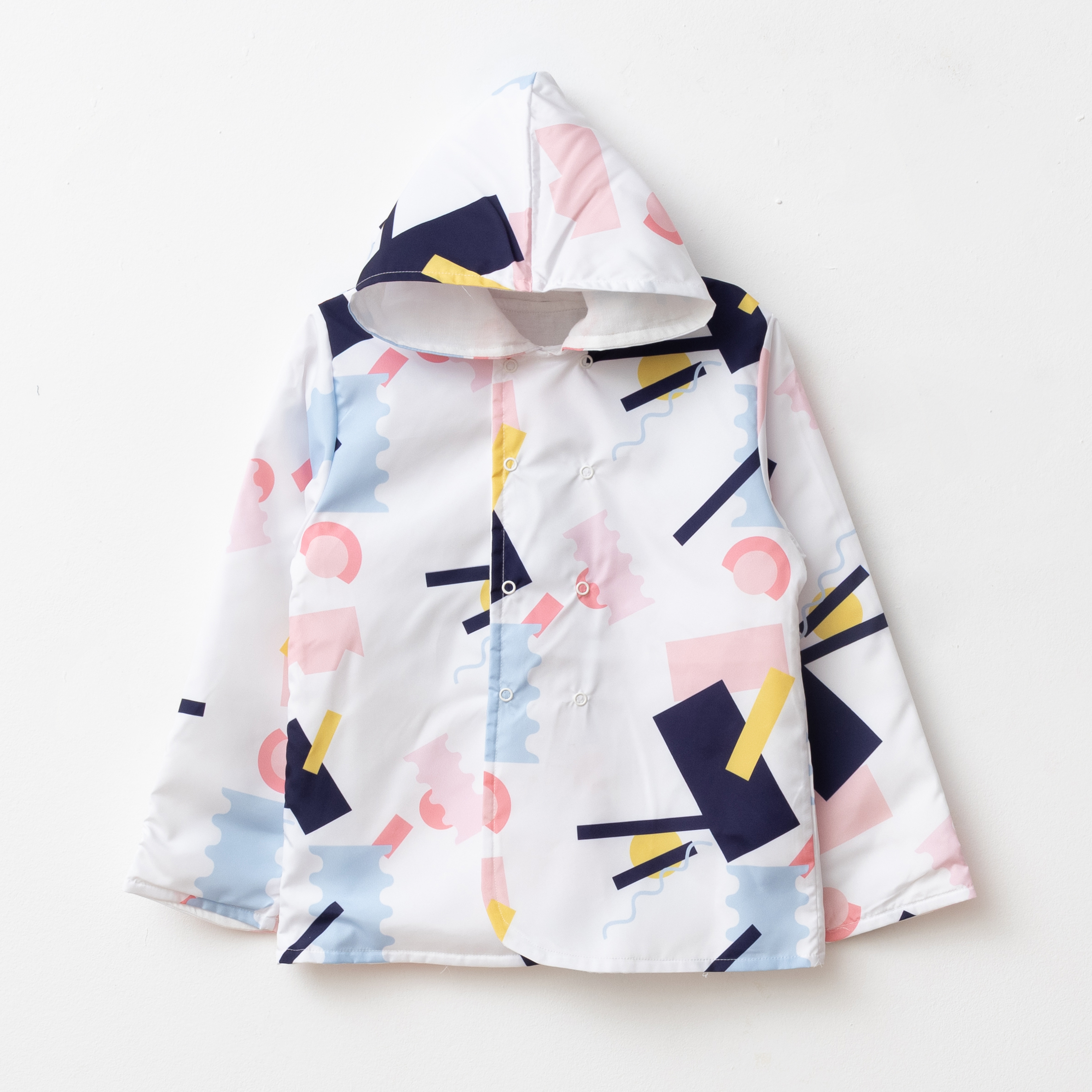 İçi müslin geometrik desenli kapüşonlu unisex çocuk yağmurluk 2-5 yaş